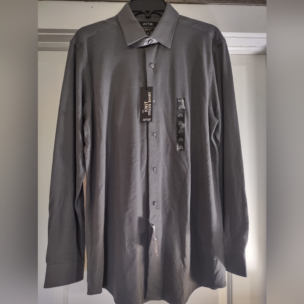NWT Men's Apt 9 Button Up
